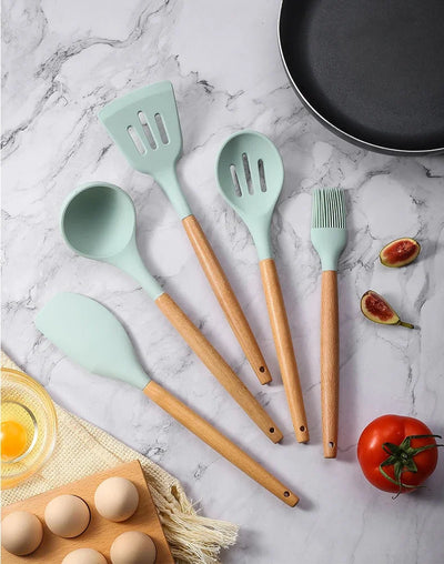 12pcs Set of Multi-color Silicone Wooden Handle Kitchenware Set Non Stick Pot Spatula and Spoon Cooking Utensils, Heat-resistant